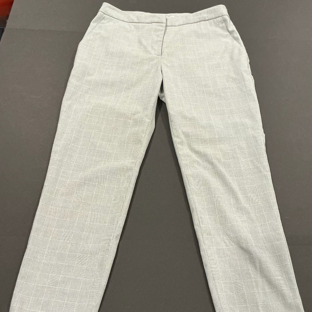 H&M Gray Plaid Tailored Ankle Pants Slim Straight Size 6